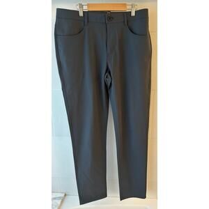 Vuori men’s pant size 32